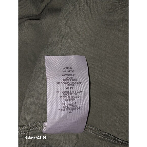 Belle By Kim Gravel Women’s Medium Tank Top Lot Of 2 Green Red - Picture 11 of 11